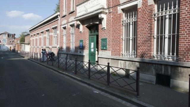 VILLE DE LILLE REDACTION D'UN PRO/DCE POUR LA REFECTION DE LA COUVERTURE DE L'ECOLE