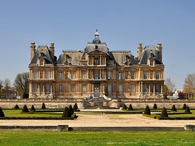 CHÂTEAU DE MAISONS A MAISONS LAFFITTE - CONFORTATION DES RESEAUX